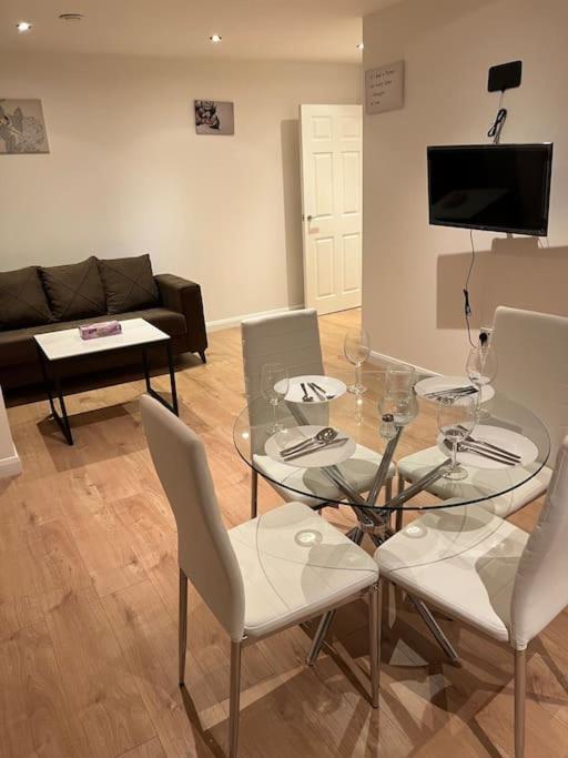 009- Studio Apartment In Ealing F5 エクステリア 写真